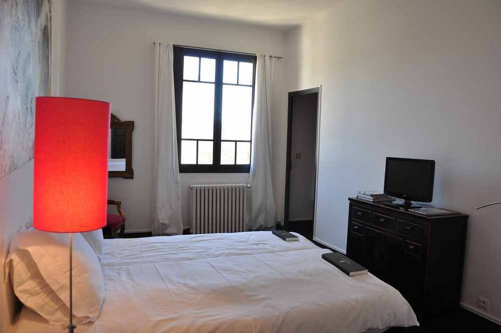 Chateau Les Merles Et Ses Villas Mouleydier Ngoại thất bức ảnh