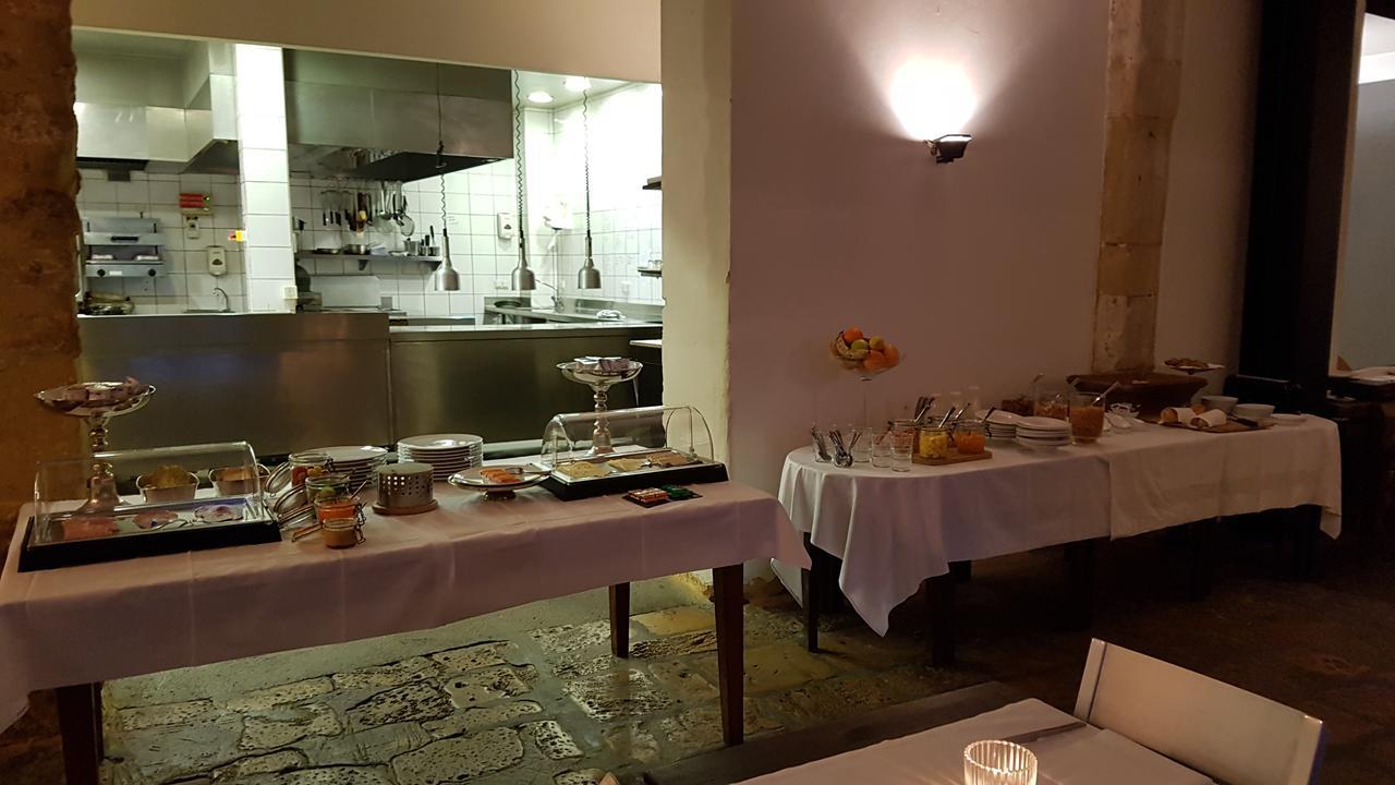 Chateau Les Merles Et Ses Villas Mouleydier Ngoại thất bức ảnh