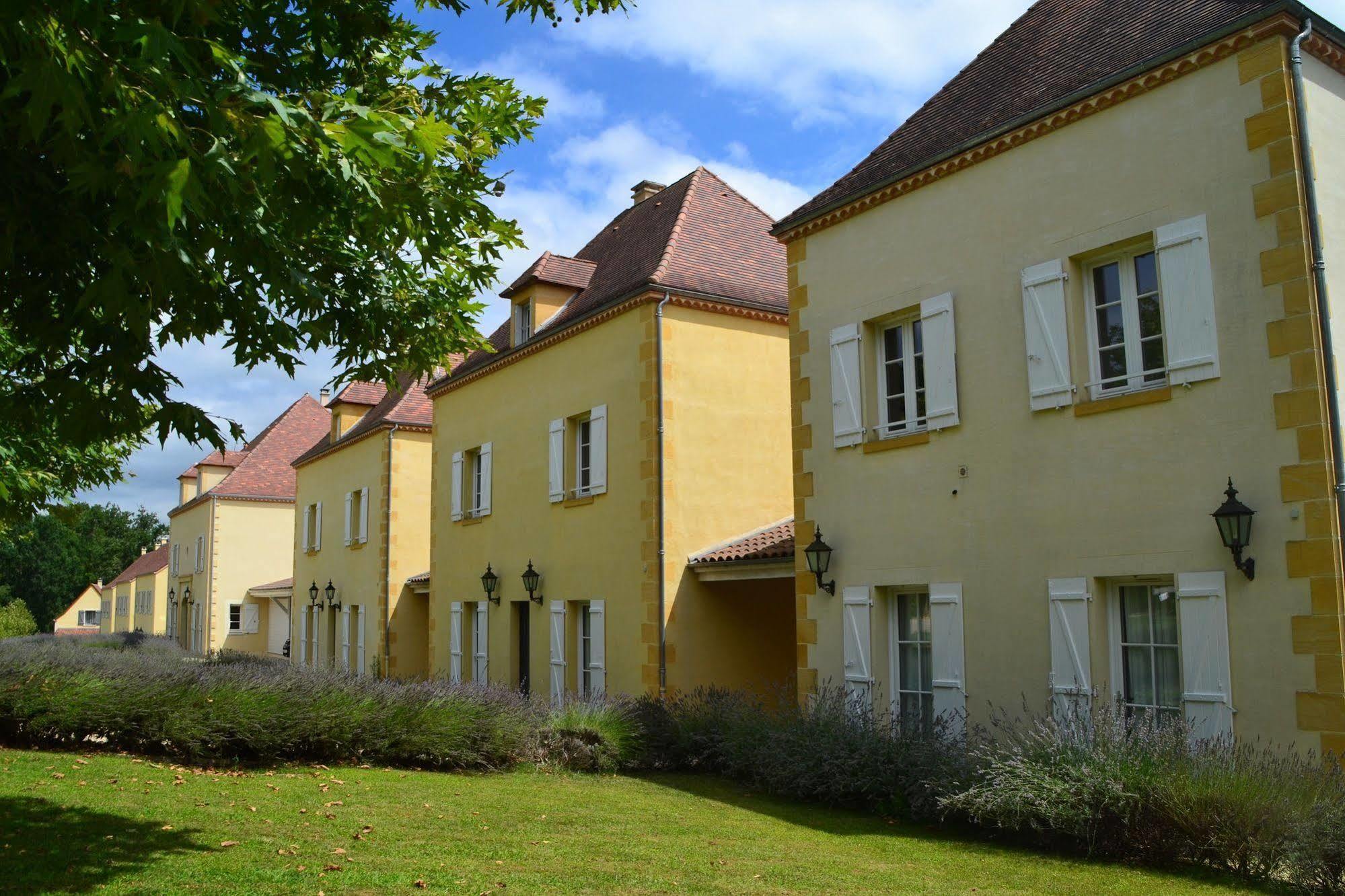 Chateau Les Merles Et Ses Villas Mouleydier Ngoại thất bức ảnh